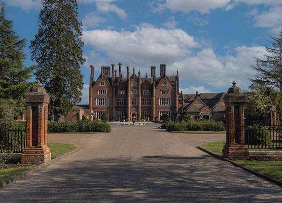 Dunston Hall Hotel, Spa and Golf Resort 1