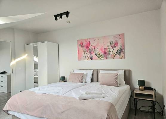 Holdvirág Hotel 1