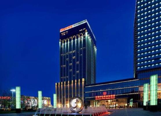 Sheraton Wuxi Binhu 1