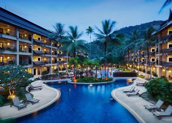 Radisson Resort and Suites Phuket 1