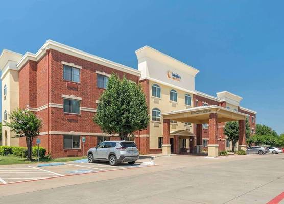 Comfort Suites McKinney-Allen 1