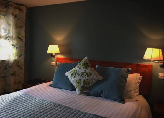 The Corners Inn 1