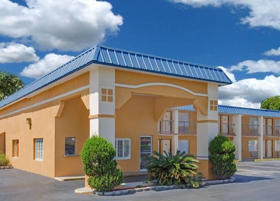Super 8 by Wyndham Port Royal/Beaufort 1