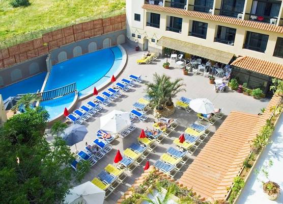 Canifor Hotel 1