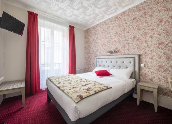 Royal Hotel Versailles 1