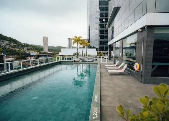 Hilton Garden Inn Praia Brava 1