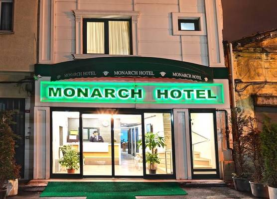 Monarch Hotel 1
