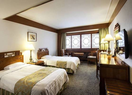 Commodore Hotel Busan 1