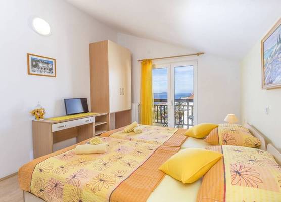 Apartments Ivusic 1