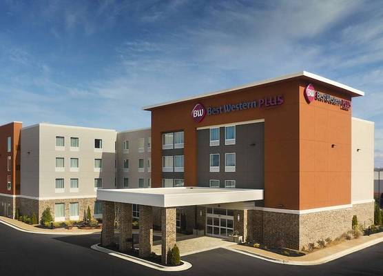 Best Western Plus Desoto 1