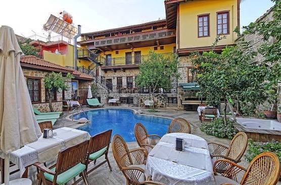 La Paloma Hotel 1