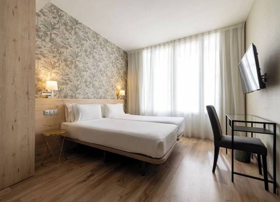 Hotel Avenida Gran Vía 1
