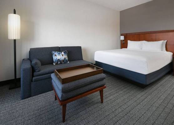 Courtyard Dallas Las Colinas 1