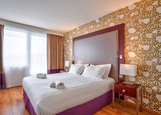 Clarion Paris CDG Airport 1