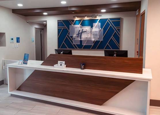Holiday Inn Express & Suites VINELAND MILLVILLE by IHG 1
