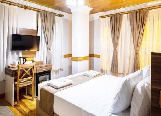 Home Quality Hotel 1
