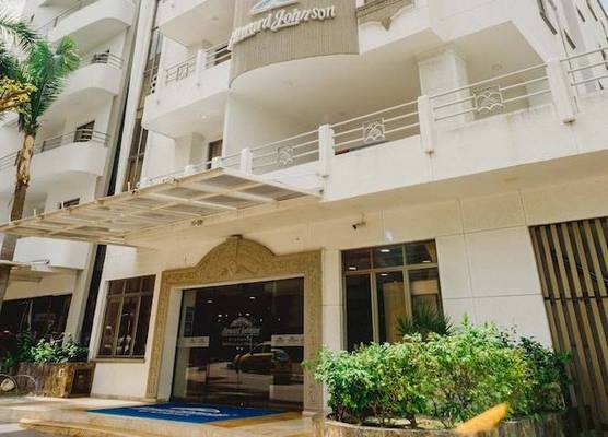 Howard Johnson Hotel Versalles Barranquilla 1