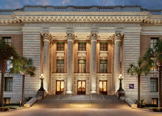 Le Meridien Tampa, The Courthouse 1