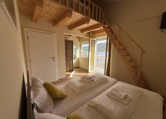 Max Gastro Beach House 1