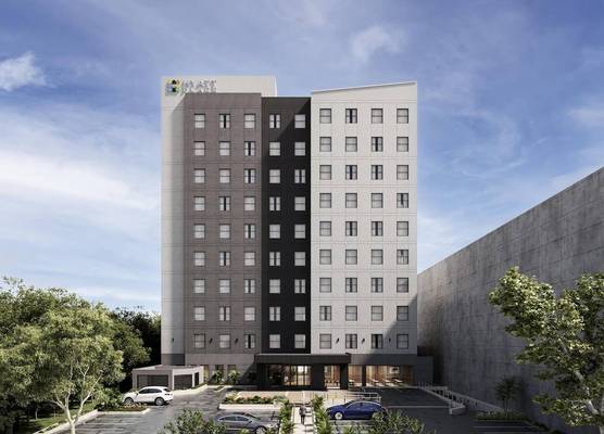 Hyatt Place Merida/ Via Montejo 1