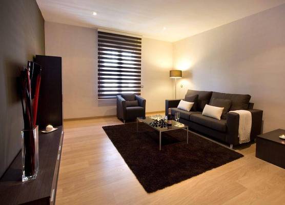 Fisa Rentals Gran Via Apartments 1