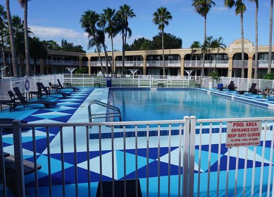ISLAND HOTEL of Space Coast 1