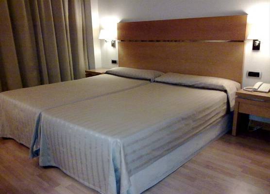 Hotel Reston Valdemoro 1
