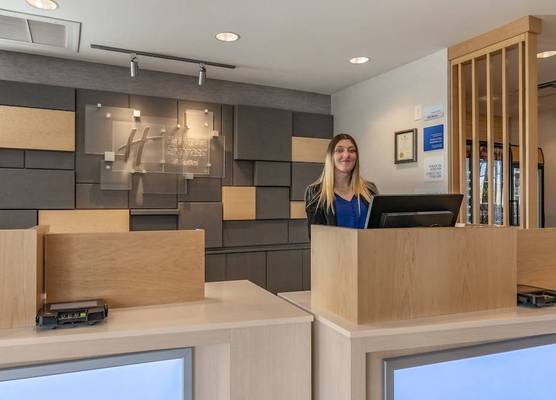 Holiday Inn Express & Suites CARLISLE SOUTHWEST – I-81 by IHG 1