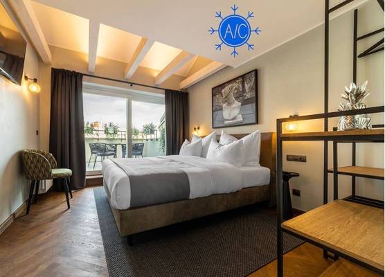 The Viaduct - Suites & More 1