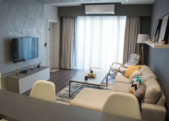 Sunshine Suites 1