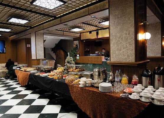 Razane Hôtel 1