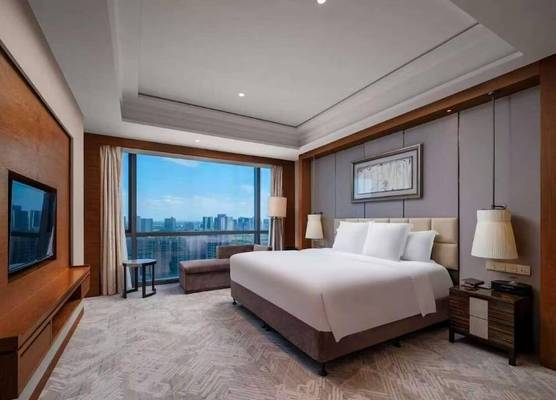 Pullman Haining 1