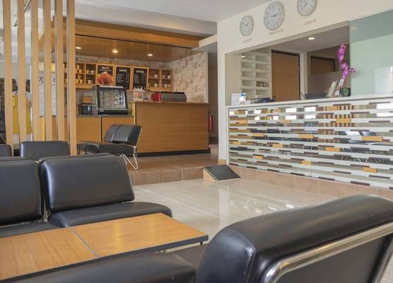 d'primahotel Airport Jakarta Terminal 1A 1