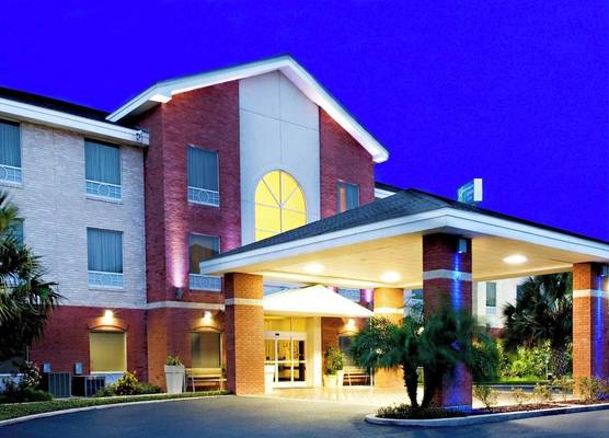 Holiday Inn Express & Suites WESLACO by IHG 1