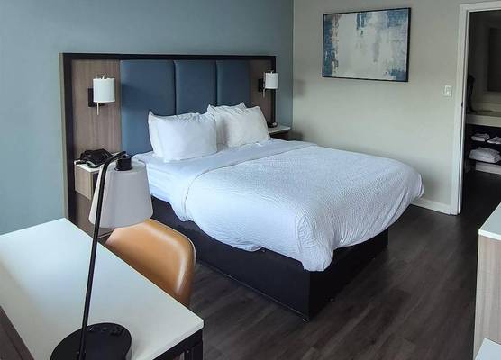 Baymont by Wyndham Pawleys Island 1