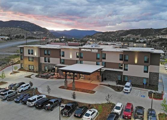 SpringHill Suites Durango 1