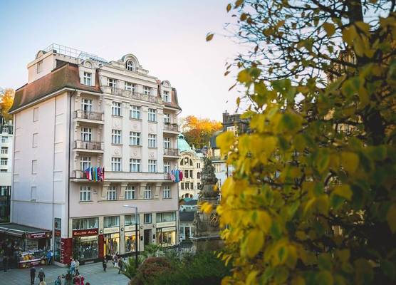 Art Deco WOLKER by ASTORIA Hotel & Medical Spa 1