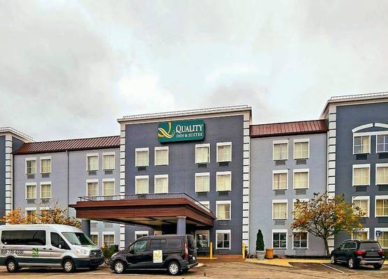 Quality Inn & Suites CVG Airport 1