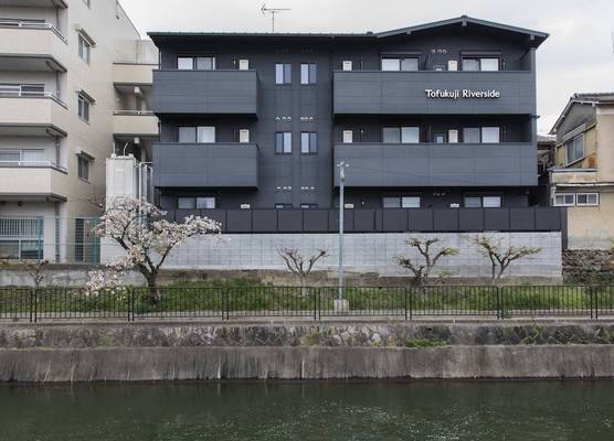 Tofukuji Riverside 1