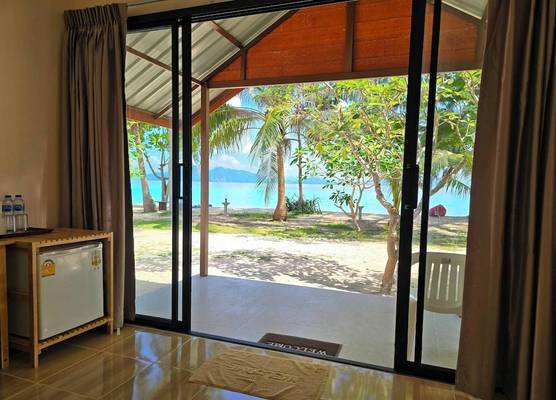 Kradan Beach Resort 1