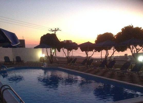 ROMANTIC SPA RESORT 1
