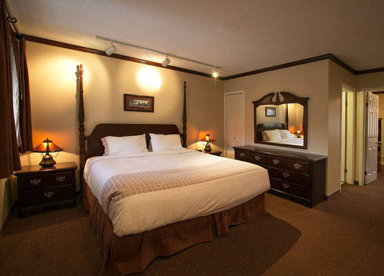 MOUNT ROBSON INN 1