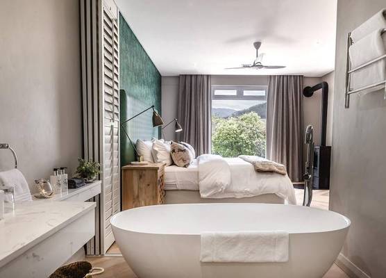 Franschhoek Boutique Hotel - Lion Roars Hotels & Lodges 1