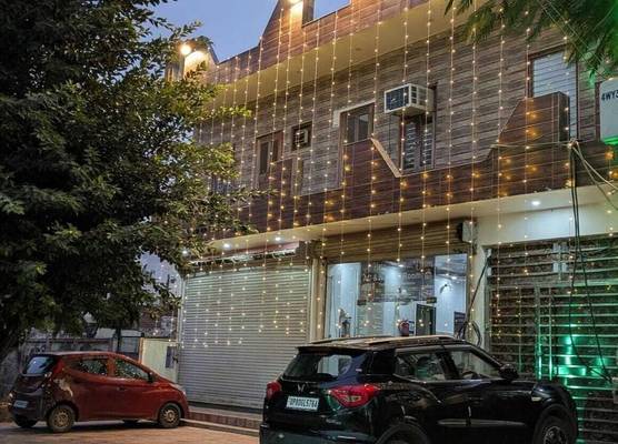 Hotel Nidhivan Dham - Near Janam Bhoomi Mathura 1