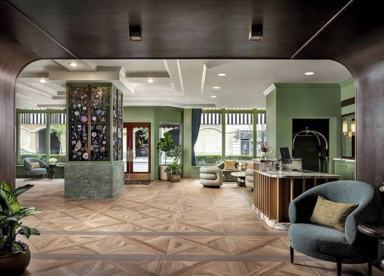 The Louie, A Davenport Hotel, Autograph Collection 1