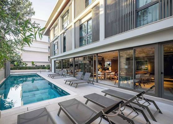 Lei Hotel 1