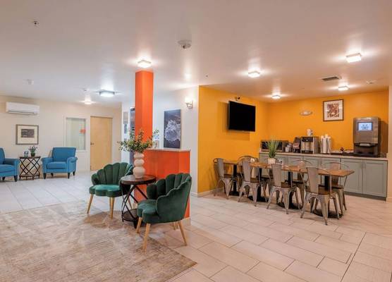 Inn At Moss Landing Point 1