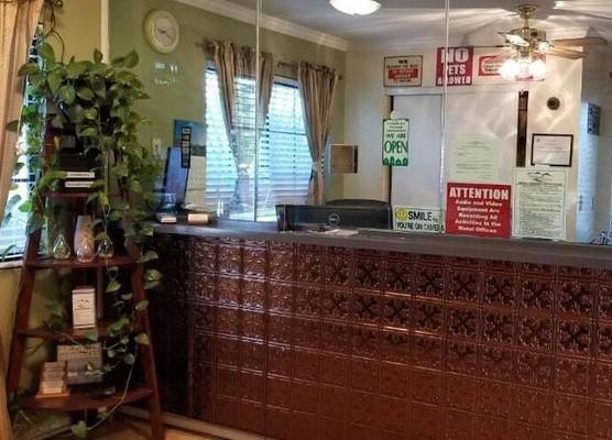 Sierra Crossing Motel 1
