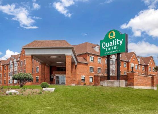 Quality Suites 1