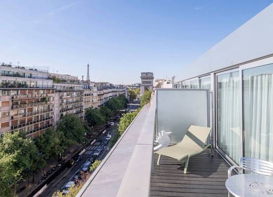Renaissance Paris Arc de Triomphe Hotel 1